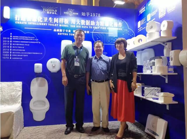 绝区零r18漫画免费观看